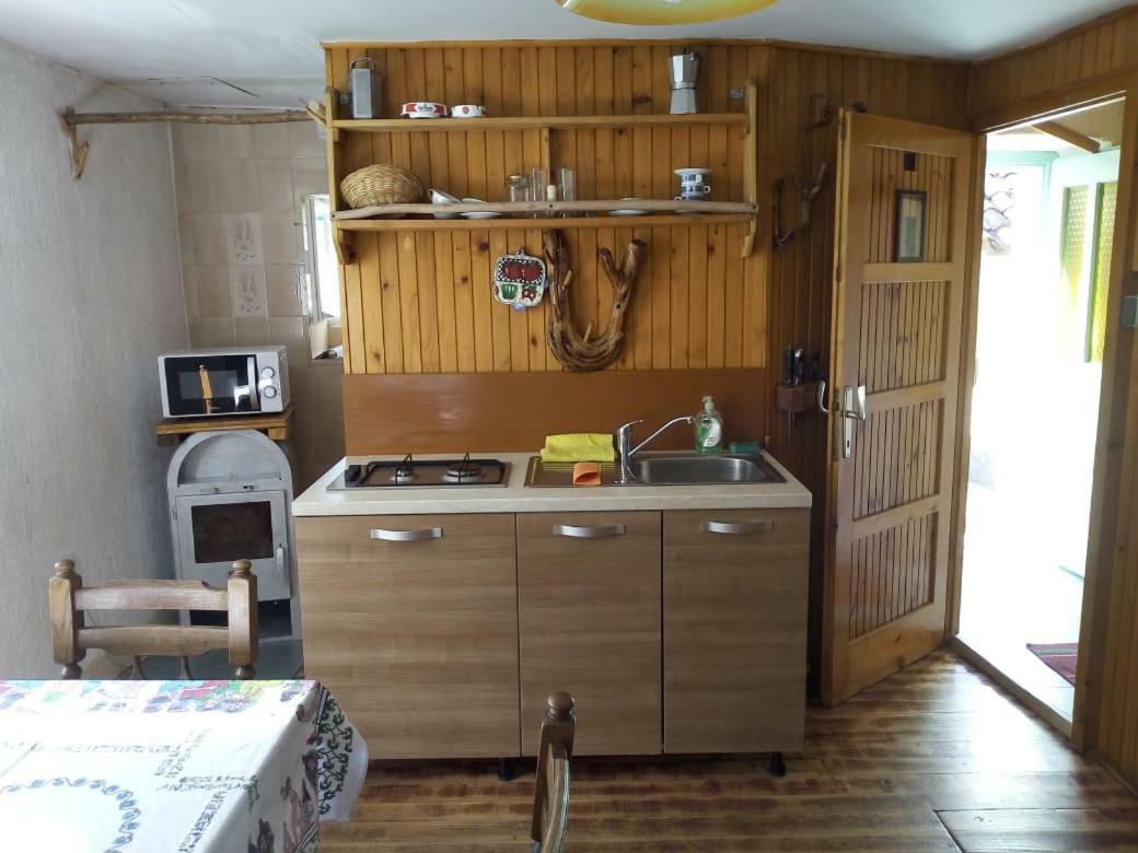 Apartman Dinko Lubenice Extérieur photo